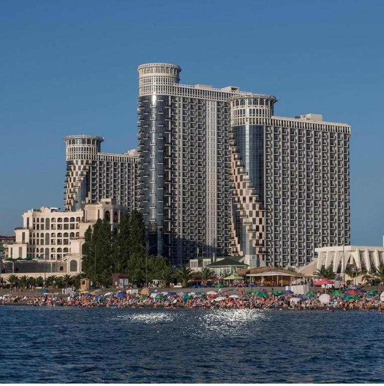 Batumi Royal Apartments Exterior photo